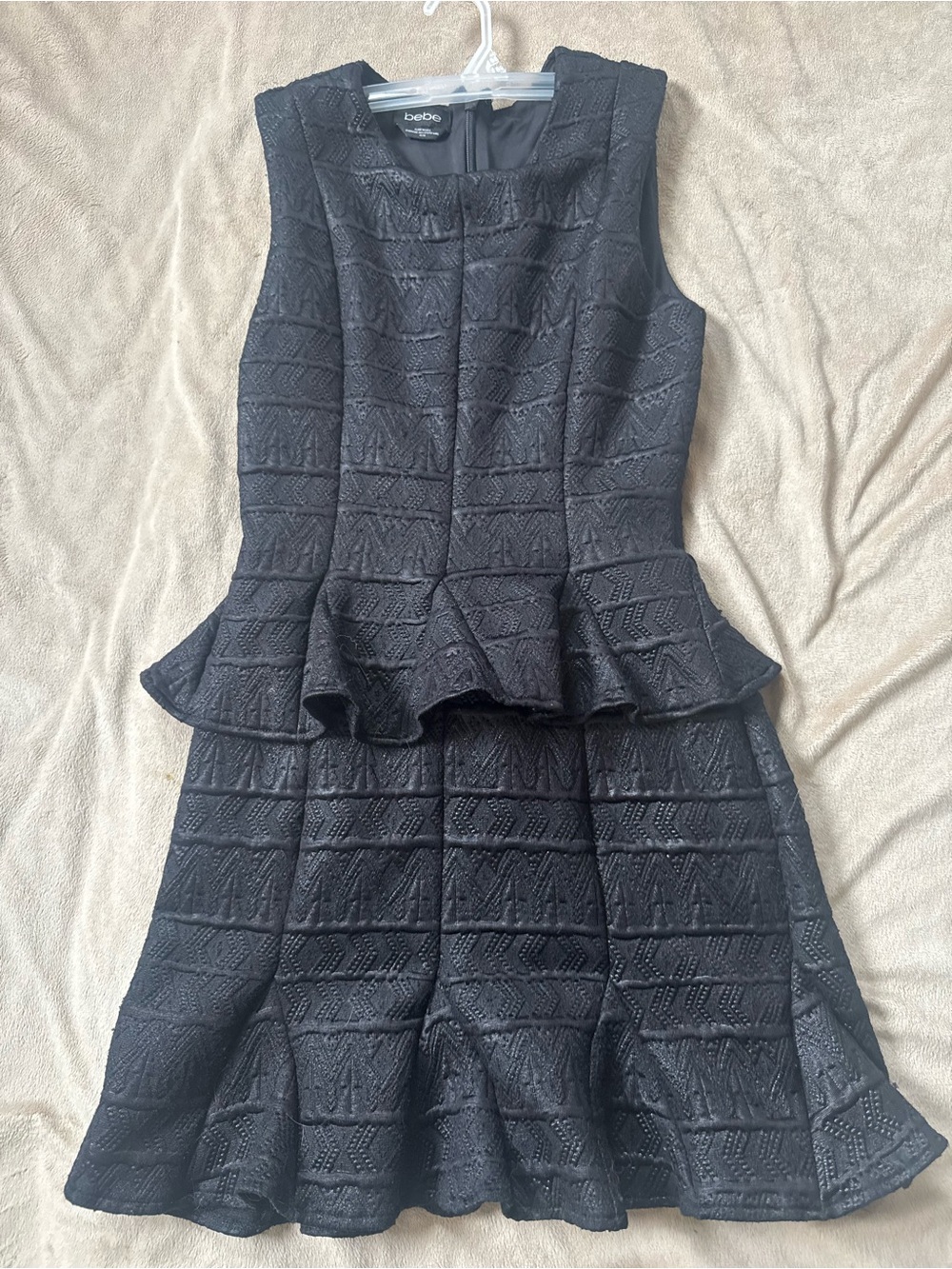 bebe Black Textured Sleeveless Peplum Midi Dress